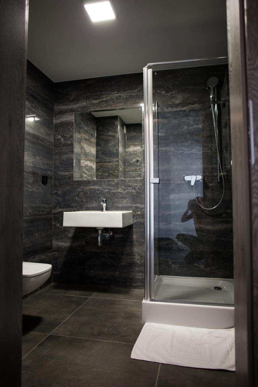 Hotel Greys Polonia Zasutowo Exterior foto